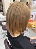 ミルクティーベージュ
