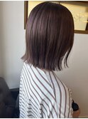 ラベンダーグレージュに切りっぱなしボブ☆