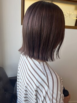 ノット 成田公津の杜(Knot) ラベンダーグレージュに切りっぱなしボブ☆