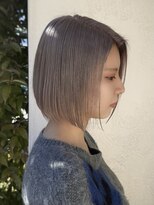 カルム(calme)&nbsp;ボブ×ホワイトベージュ