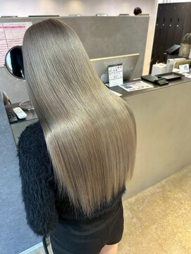 メリー オオサカ(Merly Osaka) white ash beige