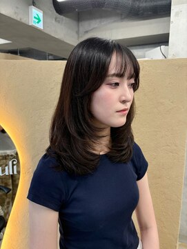 ウリ 横浜(uli) 【NAGOMI指名】流行りのミディアムレイヤー