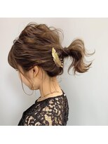 ロッコイースト(ROCCO east)&nbsp;【ROCCOeast 八王子】ポニーテールアレンジ♪