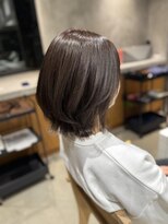 ニーイチイチ(211)&nbsp;ミディアムヘア/ミディアムレイヤー