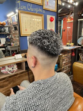 クラウン(CROWN) 極道ホワイトメッシュ