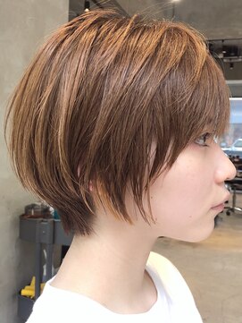 ロジッタ(ROJITHA) 20代30代40代 アッシュベージュ マッシュショート【ROJITHA】