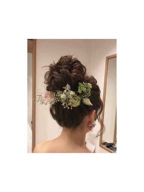 生花でヘアアレンジ☆