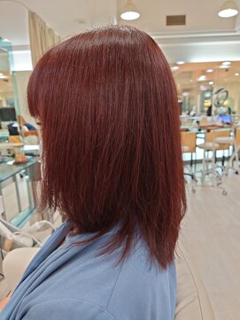 クオーター(QUARTER) ミディアムボブ