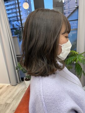 ルクス ヘア パートナー(Luxe HAIR PARTNER) ミディアム×オリーブアッシュ