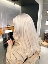 リー 京橋(Lee) 【Lee京橋】ミディアム×ほわいとベージュ