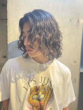 ローウェ バイ フィフス 立川メンズサロン(Louwe by fifth) 波巻きスパイラルパーマセンターパート波巻きパーマツーブロック