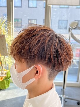 バース バイ ハピネス(BIRTH by happiness) 刈り上げショートマッシュ