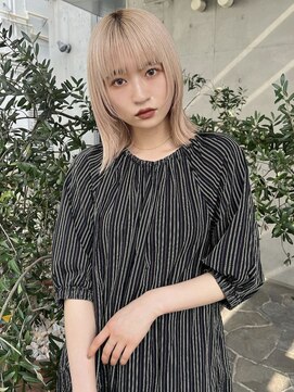 ローウェ 愛知豊橋(Louwe) 髪質改善トリートメント透明感ベージュカラーボブヘアセット豊橋