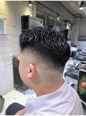 スキンフェードサイドパートショートF