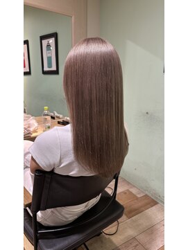 ラべリー 池袋(LOVELEY) ミルクティーベージュ【池袋】