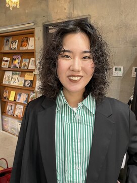 ナループロアオハナ(Nalu pu loa ohana) クリープパーマ/レイヤーパーマ/パーマ/レイヤーカット/表参道