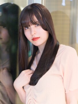 キュウ トゴシコウエン(CUE TOGOSHI-KOEN) 20代30代40代/大人可愛い艶感重ためロングレイヤー