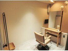 スーリール 馬出店(Sourire)の雰囲気（完全個室キッズルーム動画が視聴出来るテレビやタブレット完備♪）