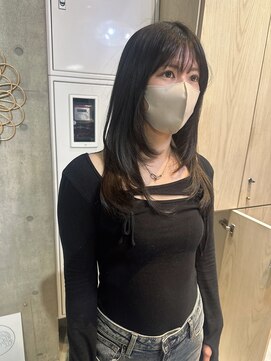 ニティー(Ngiti) ミディアムレイヤー