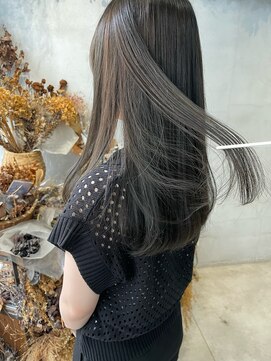 ミント(mint) 赤み抑えて色持ちも◎オリーブグレージュ！Before→ After