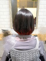 カーラ(Cara) ショートボブ × ブラッドオレンジ