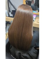スリーク バイ ロイ 円町本店(sleek by roy)&nbsp;滑らかな艶！髪質改善トリートメント
