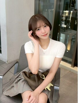 ヌイ 横浜(nui) イメチェン前髪ピンクベージュクールショート