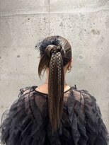 レックス ロア(REX LORE)&nbsp;カチモリヘアアレンジ