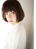 大人かわいいワンレンショート