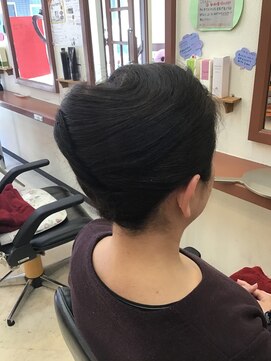 サカエ美容室 アップスタイル