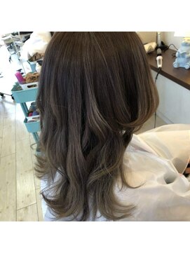 ハグエヴェック(HUG AVEC) レイヤーウルフ