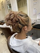 テトラ バイ ネオリーブ 横浜西口店(tetra by neolive)&nbsp;横浜★成人式　卒業式　横浜駅　アレンジ　セット　着付け