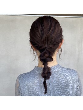 ウブ(ubu) 編み下ろしヘアセット