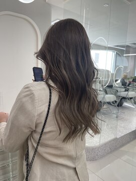 ガガ 心斎橋(GAGA) 韓国/ハイトーンカラー/ワンホンヘア/レイヤーカット/髪質改善