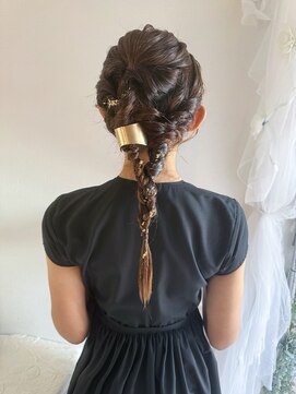 リムネ(RIMUNE) タイトポニーアレンジ