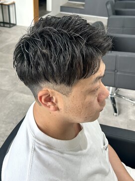 ヒュイル バイ ニアウ(Hwyl by Niau) メンズカットアップバンク刈り上げショートジェットモヒカン