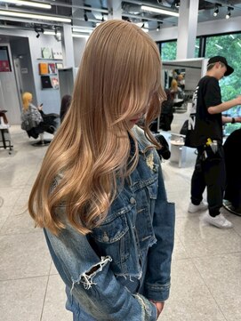 ペレ 梅田(PELE) ミディアムヘア/暗めカラー/グラ ンマッシュ/梅田