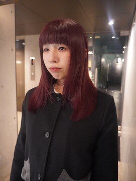 ワンブリーチで叶える、深みボルドーカラー