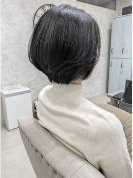 扱いやすい/おさまりのいいショートボブ◇