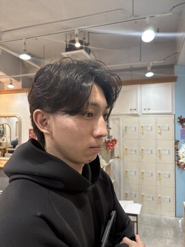 サンクチュアリー 千里山(Sanctuary) メンズ毛流れパーマ