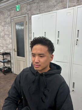 リファイン バイ アフィナー 本厚木店(Refine by Afinar) ブリーチハイライト髪質改善ダブルカラーレイヤーカット/本厚木