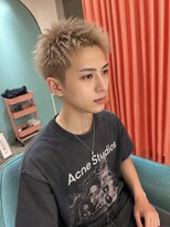 ボックスミコ(Box mico.) さっぱり男前スパイキーショートのブロンドベージュ