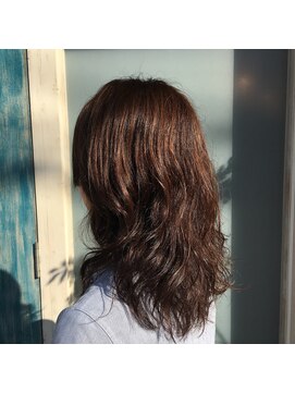 シースアクシア(X axia) 女性らしくカジュアル