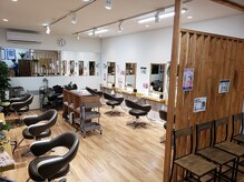 カラージャック 光星店(COLOUR JACQUES)の雰囲気(外からサロン内が見えないので、隠れ家気分でリラックス♪)