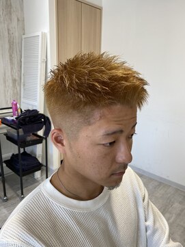 シエル 千葉店(CIEL) 【メンズ】フェード×ソフトモヒカン(ハイトーン)