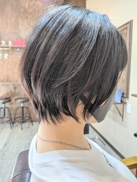 響 ショートボブ