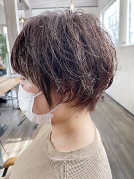 フィーカ(fika) 無造作けいウエットパーマショート
