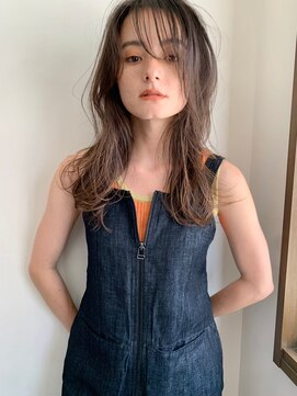 フランチェスカ(Francesca) ミルクティーベージュ×ミディアムレイヤー