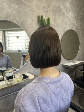 シェス 梅田(shes) レディ感◎クセ毛でも大丈夫ツヤ感ボブ♪