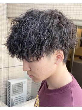 リベル(LIBER) 八王子/八王子駅/ツイストパーマ/メンズパーマ/眉毛/men's